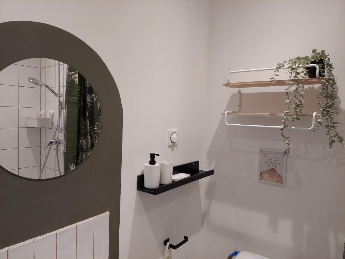 Les Studios De Theophile - Calme Absolu - Wifi - Centre Historique Αρλ Εξωτερικό φωτογραφία